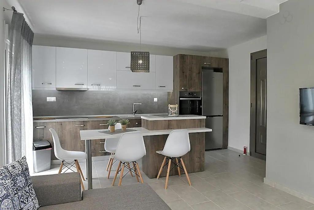 Crystallia Seaside Maisonette By Rentalspro- نيا موذانيا المظهر الخارجي الصورة