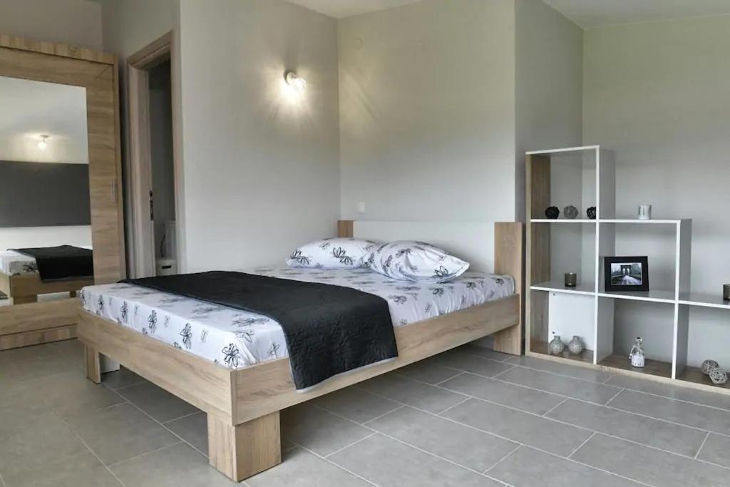 Crystallia Seaside Maisonette By Rentalspro- نيا موذانيا المظهر الخارجي الصورة